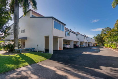 Noosa Parade Holiday Inn - Gold Coast 4U 5