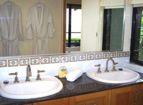 At Remingtons Private Cottages & Lodge - Gold Coast 4U 2