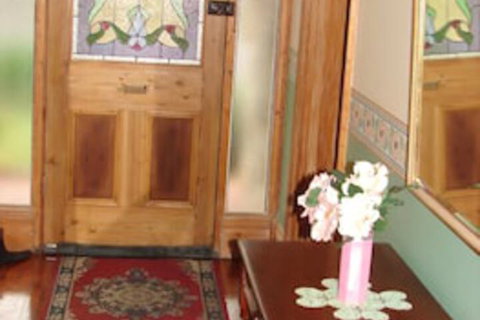 Trafalgar Premium Vintage Suites - 1 Gold Coast 2