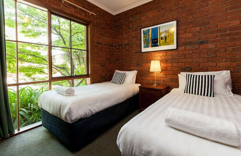 Armour Motor Inn - Accommodation Gold Coast 6