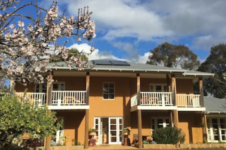Yallingup Siding WA Gold Coast 4U