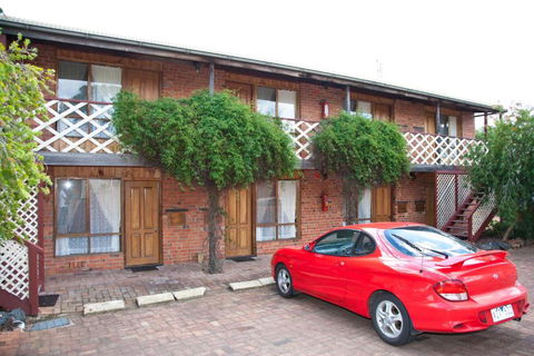 Diamond House Heritage Restaurant & Motor Inn - Accommodation Gold Coast 1