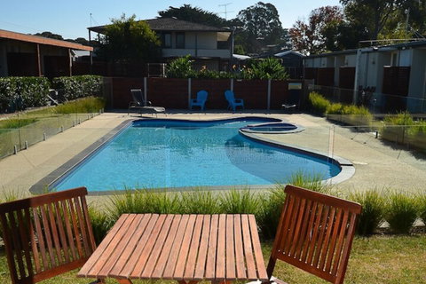 Riverside Ocean Grove - Accommodation Gold Coast 1