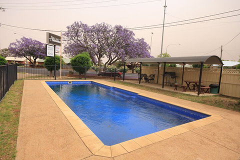 Aromet Motor Inn - Accommodation Gold Coast 2