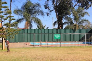 Peak Hill Golden Peak Budget Motel - Accommodation Gold Coast 4