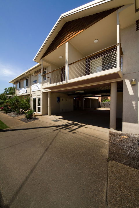 Rockhampton Serviced Apartments - Accommodation Gold Coast 2