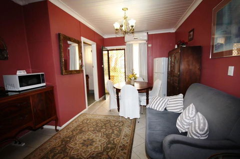 Bourke Riverside Motel - Gold Coast 4U 5
