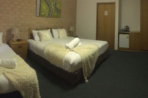 Golden Chain Aalana Motor Inn - Accommodation Gold Coast 7