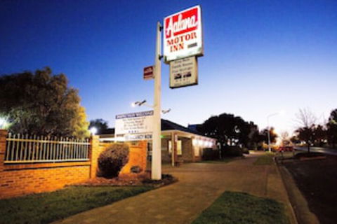 Golden Chain Aalana Motor Inn - Accommodation Gold Coast 0