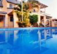 Korora Bay Beach House - Gold Coast 4U