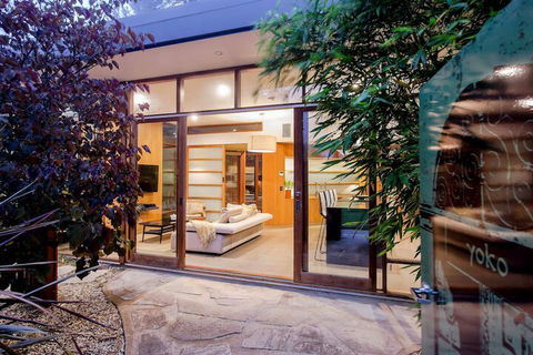 Sticky Rice Villas - Accommodation Gold Coast 1