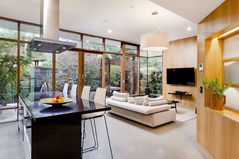 Sticky Rice Villas - Accommodation Gold Coast 5