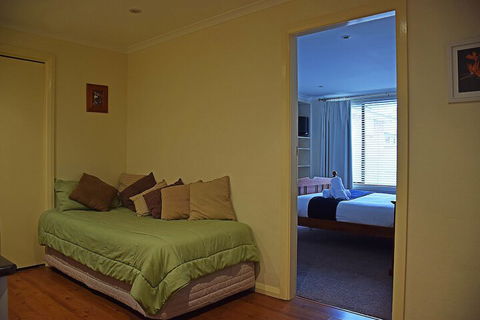 Cole House Apartments - Gold Coast 4U 7