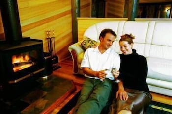 Springbrook Lyrebird Retreat - Accommodation Gold Coast 2
