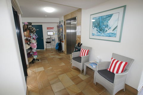 Windward Passage Holiday Apartments - Accommodation Gold Coast 3