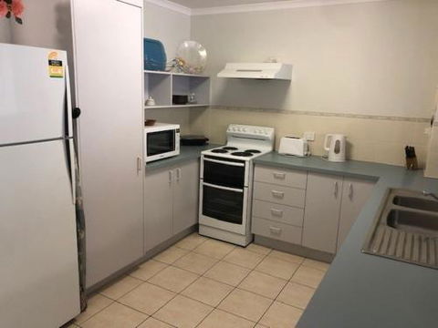 Sorrento Seaside Holiday Apartments - Accommodation Gold Coast 2