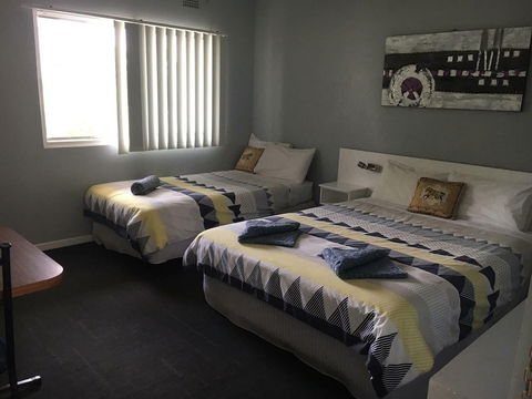 Plantation Retro Motel Tyndale - Accommodation Gold Coast 3