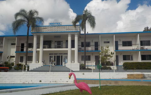 Plantation Retro Motel Tyndale - Accommodation Gold Coast 1