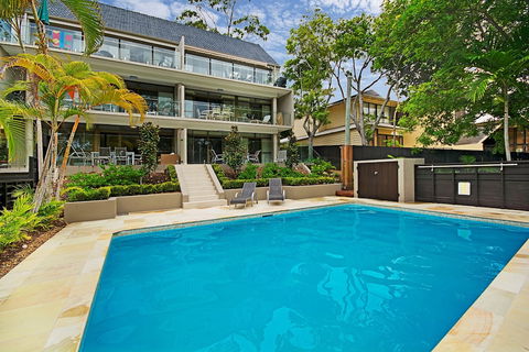 Headland Views - Gold Coast 4U 1
