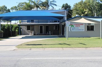 Seaforth Holiday Units - 1 Gold Coast 0