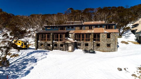 Boonoona Ski Lodge - 1 Gold Coast 2