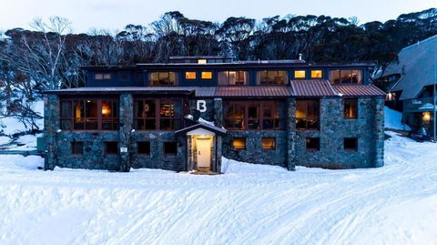 Boonoona Ski Lodge - 1 Gold Coast 3
