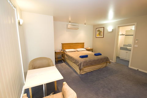 Anchorage Motel And Villas - Accommodation Gold Coast 2