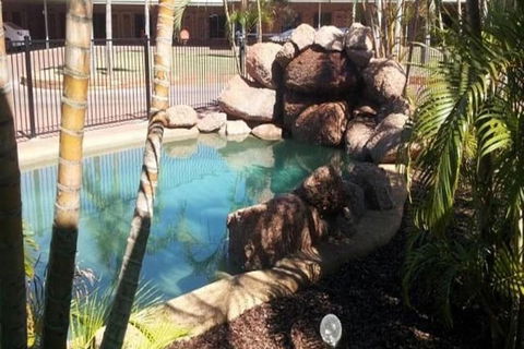 Abacus Motel - Gold Coast 4U 5