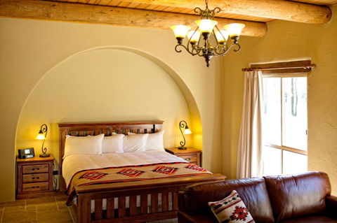 Casa La Vina Villas Pokolbin - Accommodation Gold Coast 3