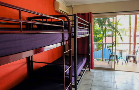 Brisbane Backpackers Resort - Hostel - Gold Coast 4U 4