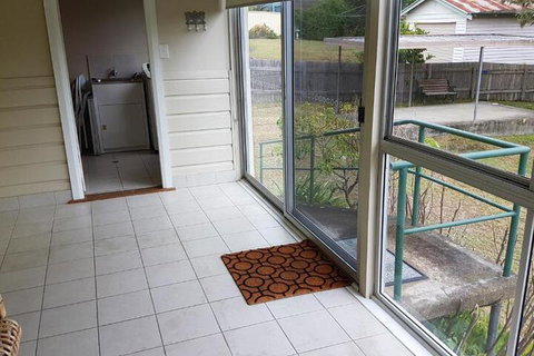 16 Gregson Silky Oaks - 1 Gold Coast 4