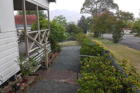 16 Gregson Silky Oaks - 1 Gold Coast 5