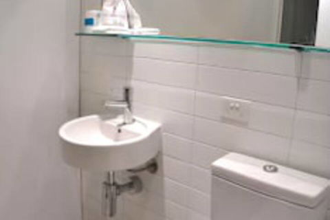 Royal Stays Apartments Docklands - Accommodation Gold Coast 7