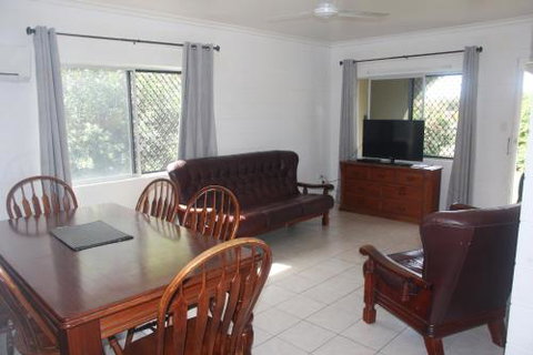 Unit On Rogers - 1 Gold Coast 4