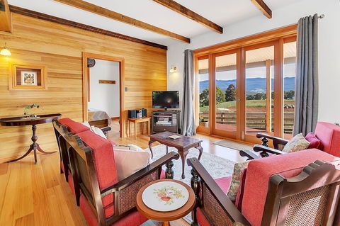 Blackwood Park Cottages - Accommodation Gold Coast 4