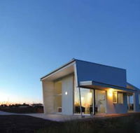 Tanonga Luxury Eco Lodges - Gold Coast 4U