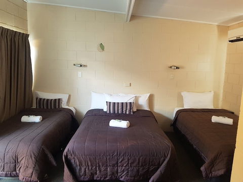 Windsor Hotel Dalby - Accommodation Gold Coast 1