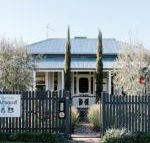 La Maison St. Arnaud - Gold Coast 4U