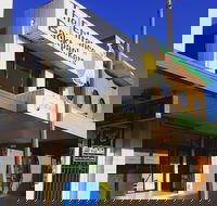 The Entrance Backpackers - Hostel - Gold Coast 4U