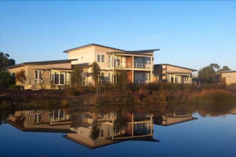 Broadbeach Inverloch Resort - Accommodation Gold Coast 0