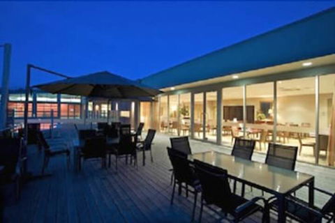 Broadbeach Inverloch Resort - Accommodation Gold Coast 7