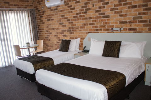 Golf Club Motor Inn Wingham - Gold Coast 4U 5