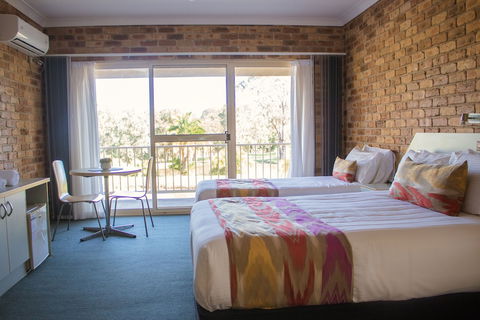 Golf Club Motor Inn Wingham - Gold Coast 4U 6