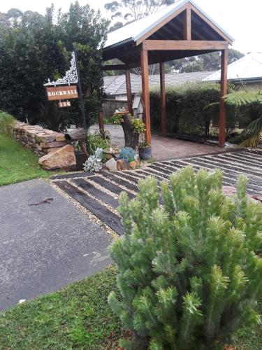 Rockwall Avoca Beach - Gold Coast 4U 3