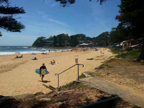 Rockwall Avoca Beach - Gold Coast 4U 6