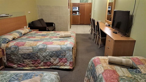 New Olympic Motel - Accommodation Gold Coast 6