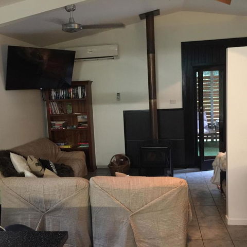 Figtree Getaway - Accommodation Gold Coast 4