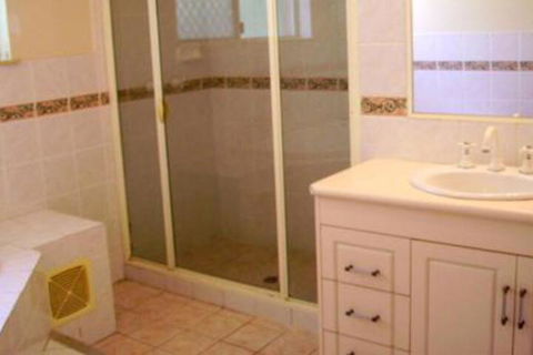 Beach Haven 4 - Accommodation Gold Coast 7