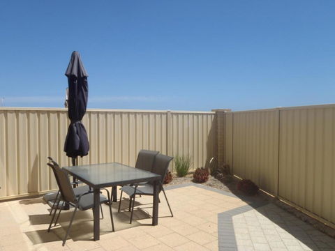 Port Denison Beach Resort - Accommodation Gold Coast 4