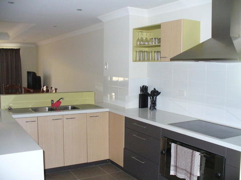 Port Denison Beach Resort - Accommodation Gold Coast 6